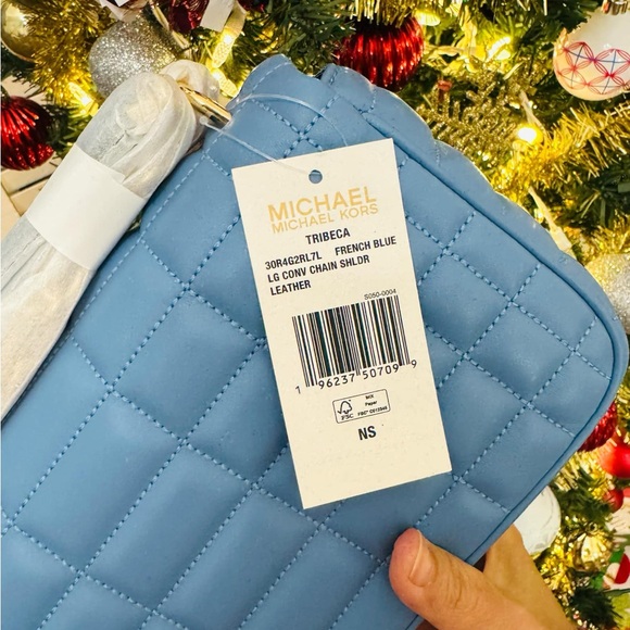 Michael Kors Tribeca Large Quilted Leather Shoulder Bag - Picture 8 of 9